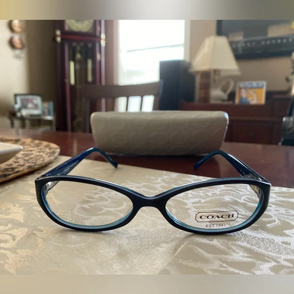 Coach Glasses rx - Picture 4 of 9